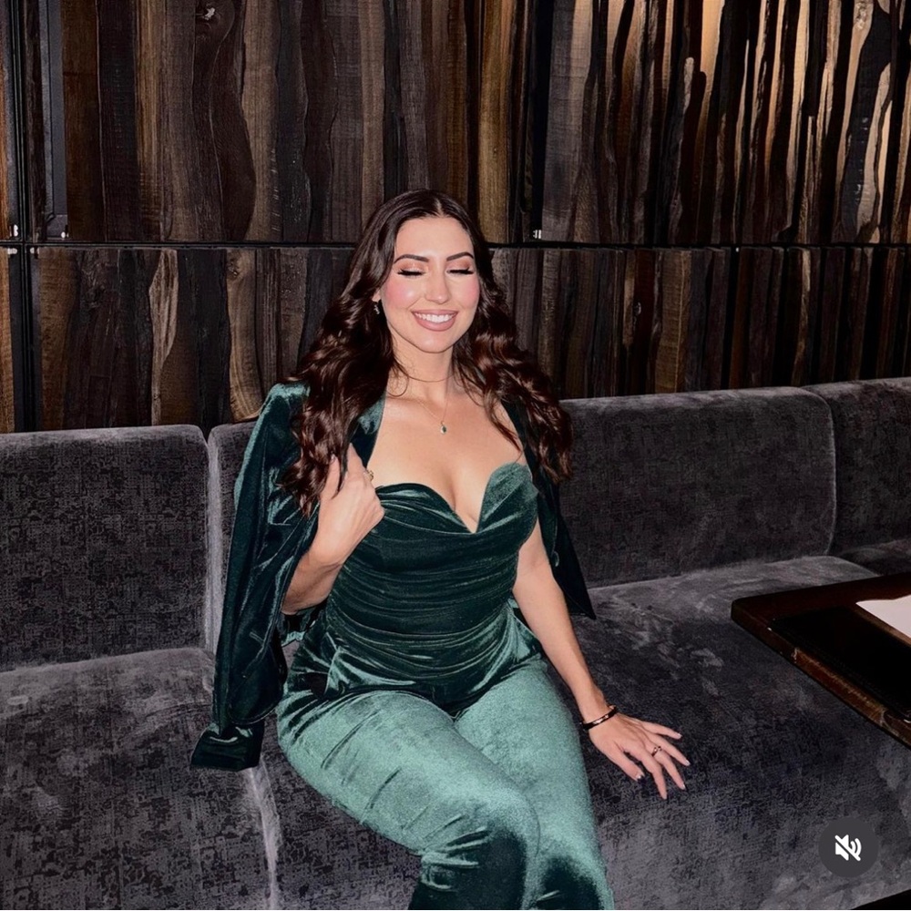 EXPRESS New Years Green Velvet 3 piece set. Corset strapless